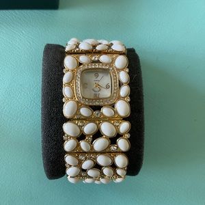 NWOT Adrienne White Gold & Crystal Watch Simulated Gem watch..